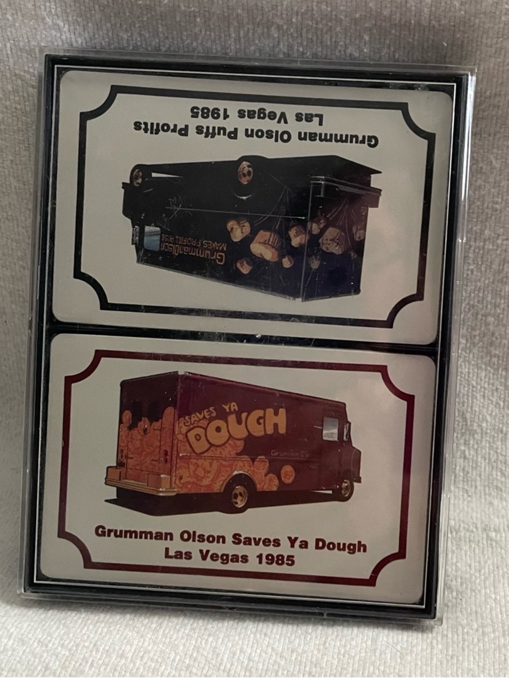 Vintage 1985 Grumman Olson Las Vegas Playing Cards - 2 Sets - Picture 4 of 4